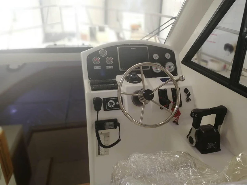 CE Certification 20.5Ft Open FRP Fishing Boat Fiberglass Outboard Speed Boats