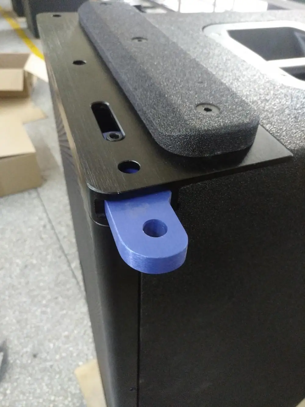 active speaker,dual 12inch self powered line array speaker with german DSP