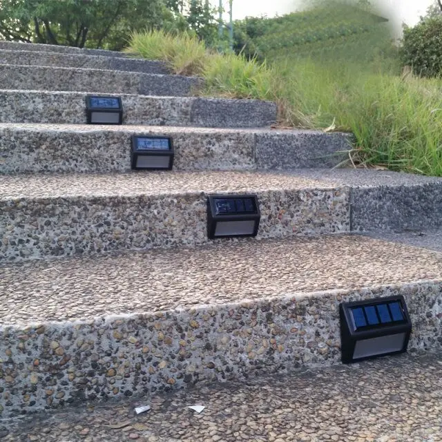 
ruocin solar Outdoor Garden Solar Light Pole For Outdoor solar fence light solar stair light with 6pcs LED 