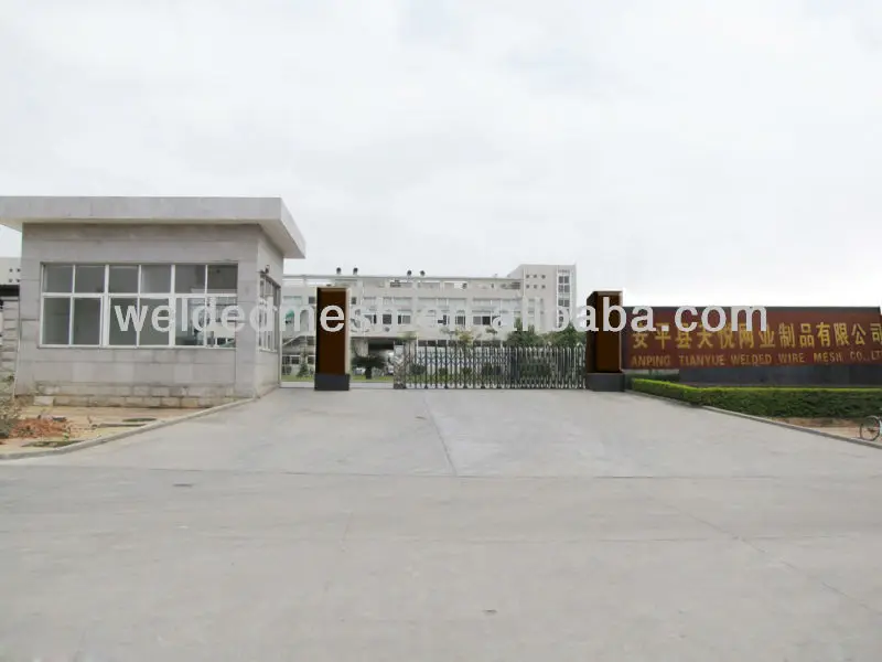 
Hexagonal Wire Mesh (Chicken Mesh) 