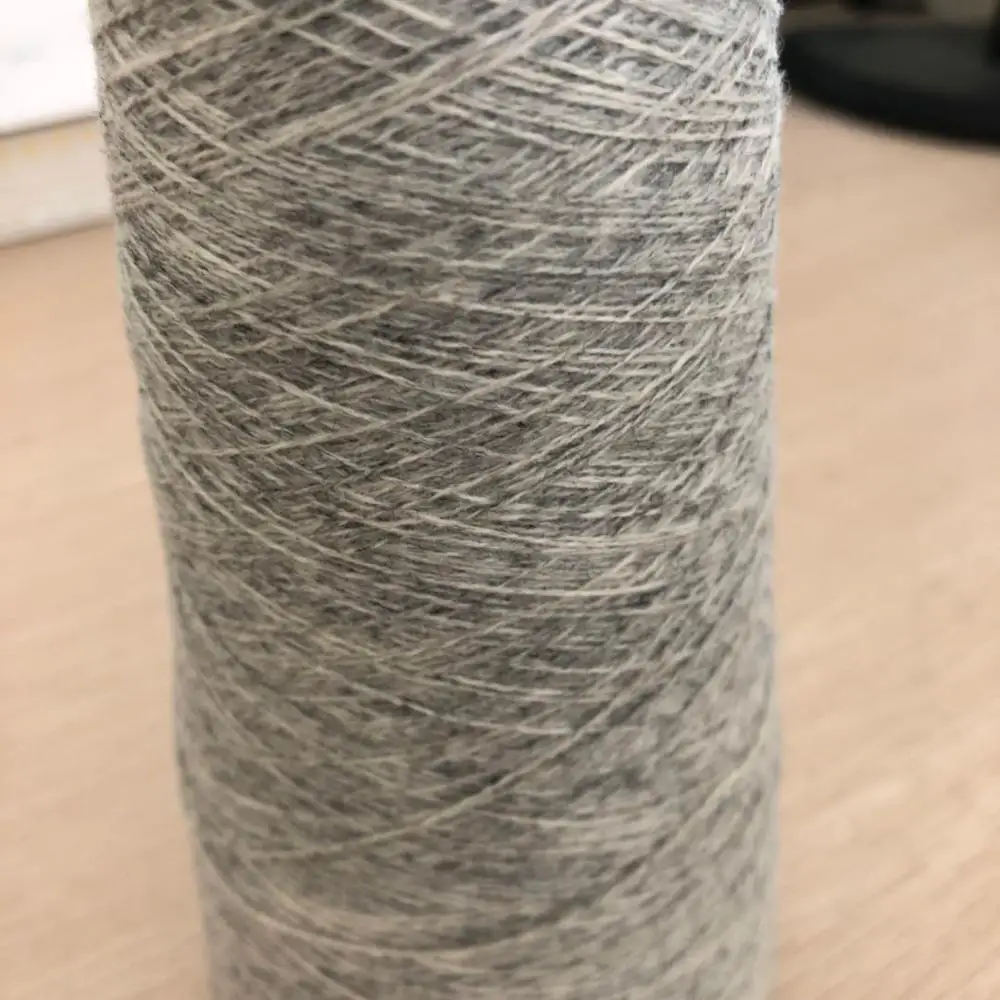 cashmere yarn 28/2,70% merino wool +30% cashmere yarn for knitting weaving