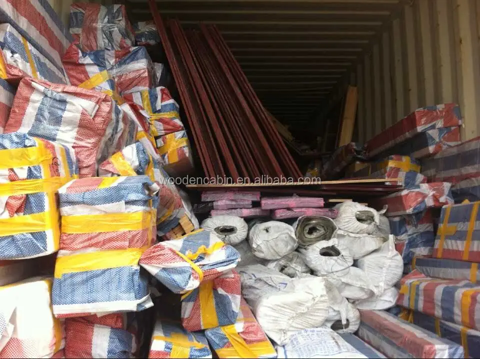 Low cost prefabricated wooden house with good design