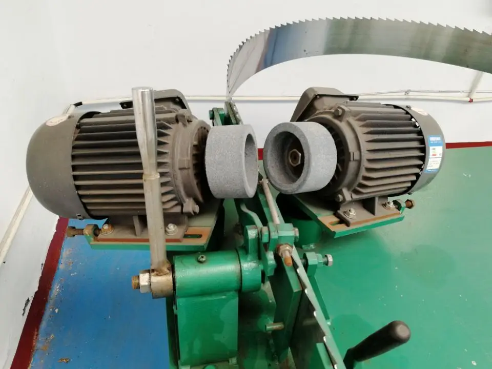 Custom-made Stellite Alloy Manual Welding And Grinding Machine