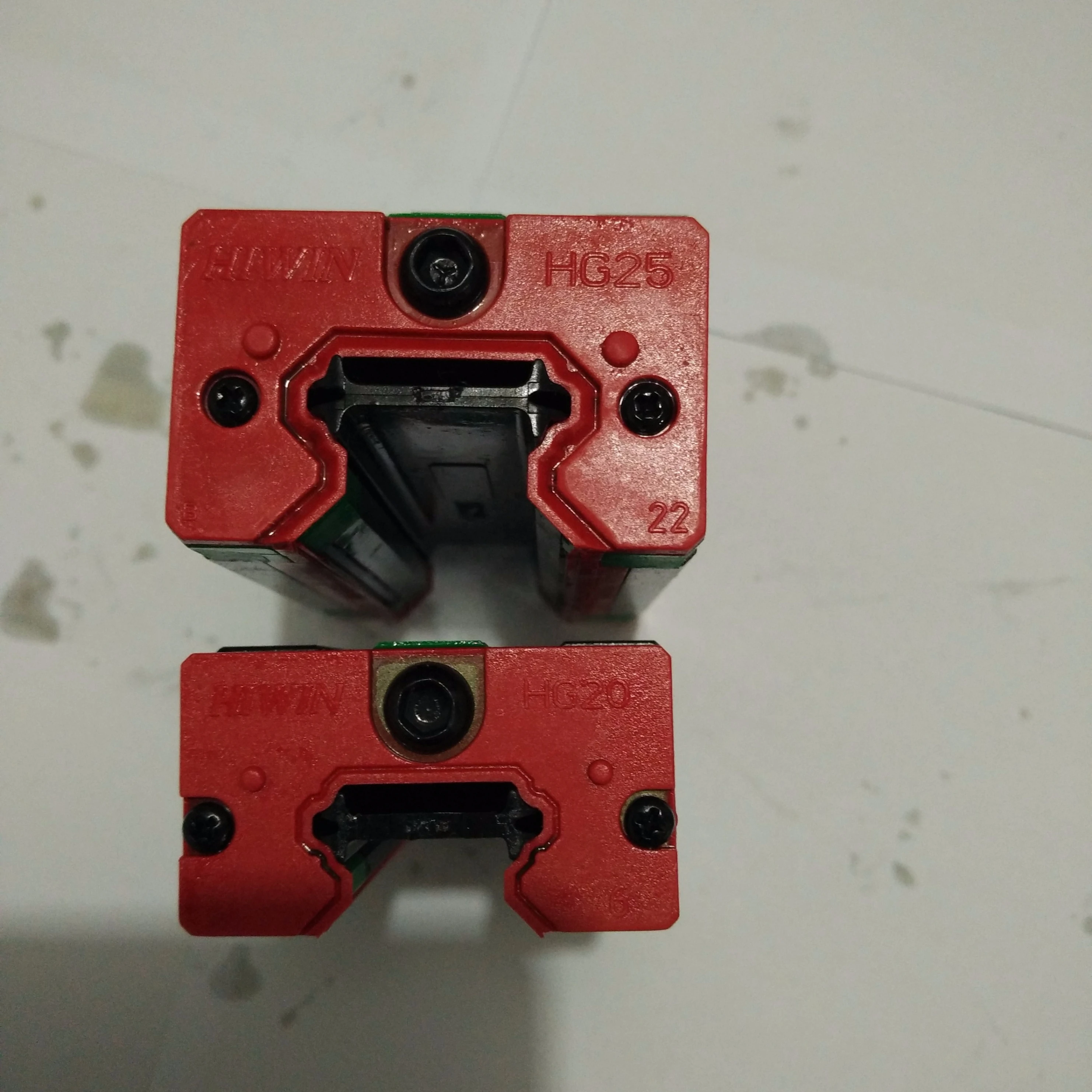 hiwin linear guide MGN9 HGH15 RGH30 HGW15 RGW25 EGH15 linear guideways