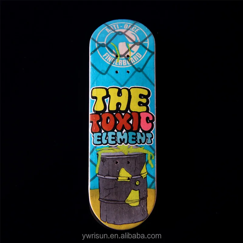 RSFN0027 Canadian Maple Wood Finger Skateboard Deck With Graphics