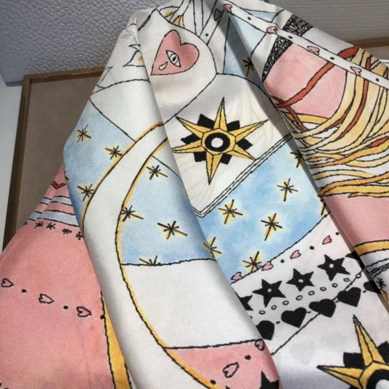 OEM custom design printed heavy fabric 18MM silk twill scarf silk square scarves hand roll-hemmed