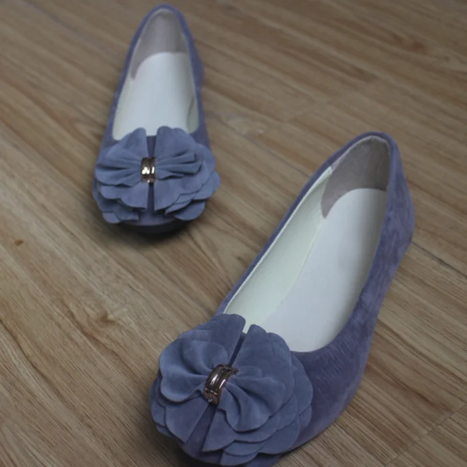 
Large Size Women Shoes Colorful Girls Loafers Korean Ladies Footwear With Flower 