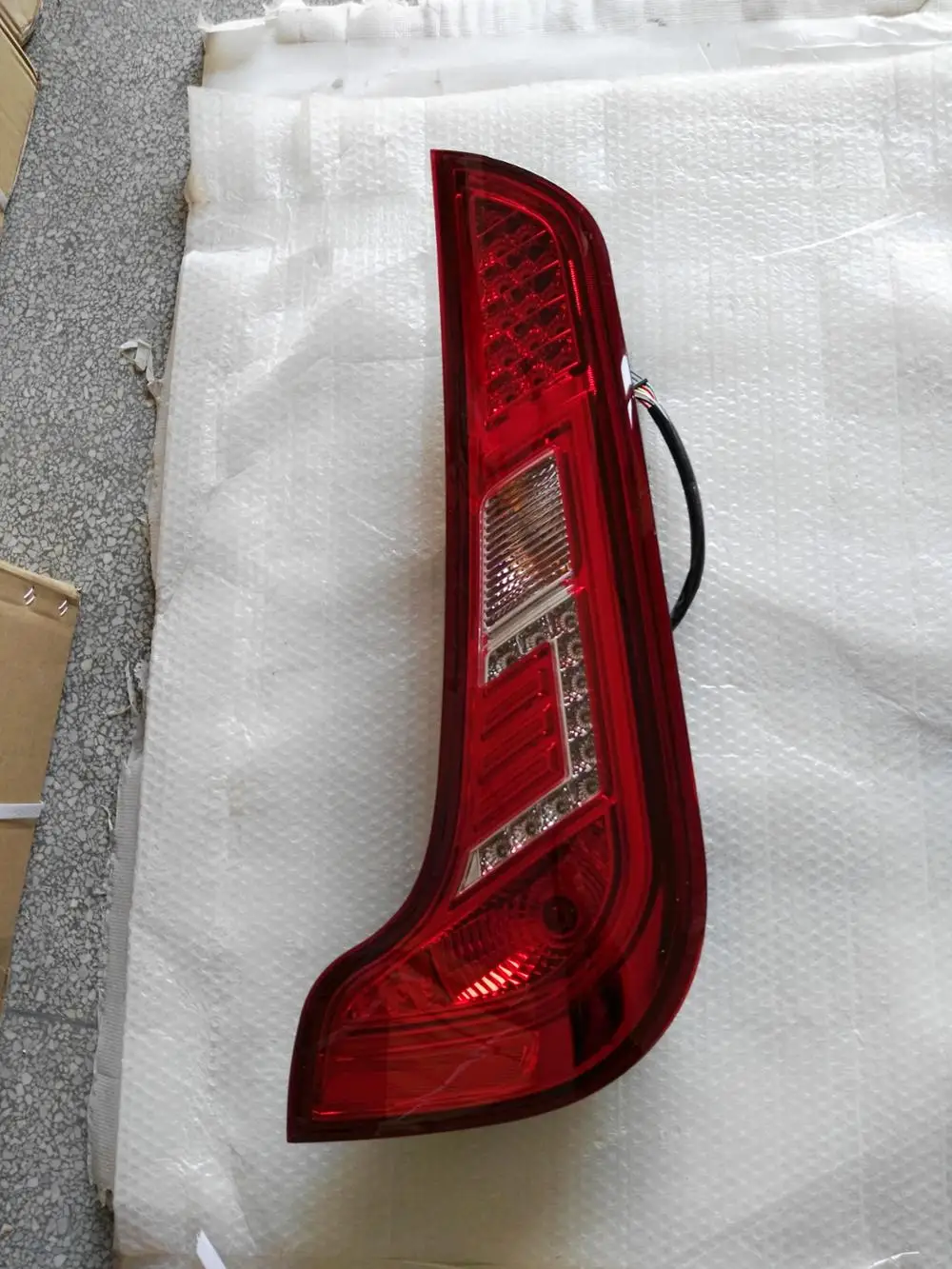 bus parts tail light bus rear tail lamp bus spare combined rear lamp HC-B-2656