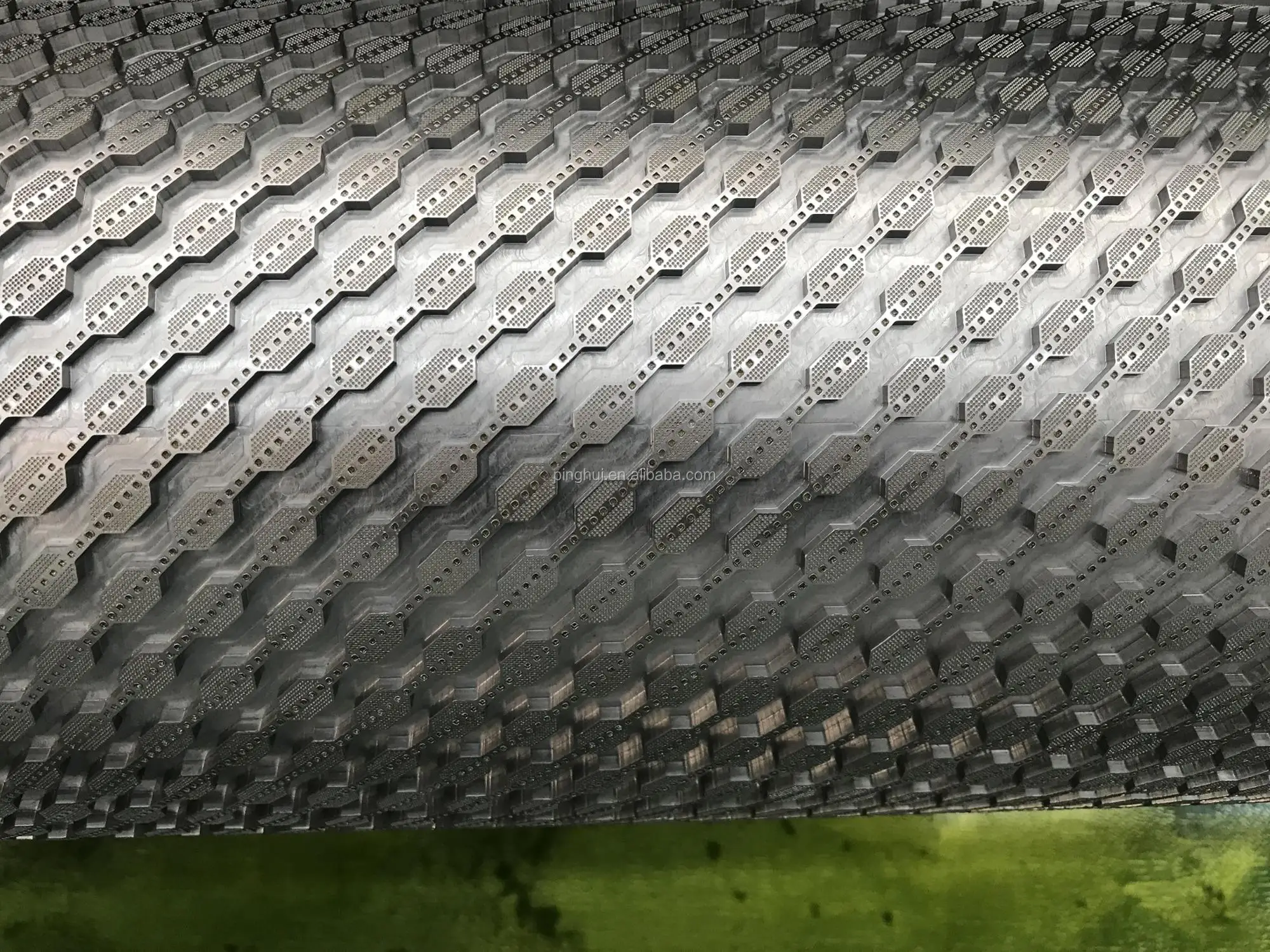 
Rubber and plastics forming embossing roller 