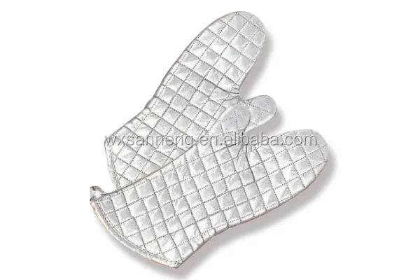 Silver Coated 100% Cotton Oven Mitt With Silicone Coat