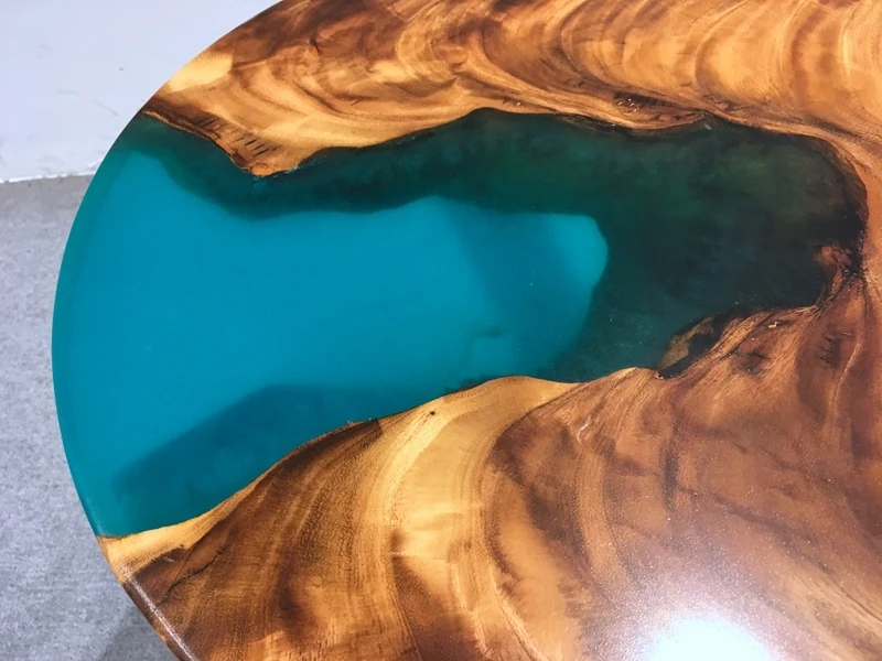 Beautiful Wood grain solid walnut wood with blue epoxy resin table top river round coffee table