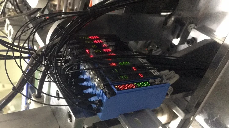 FF-403P Dual Display Optical Fiber Sensor Amplifier control Diffuse, through beam fibre cable