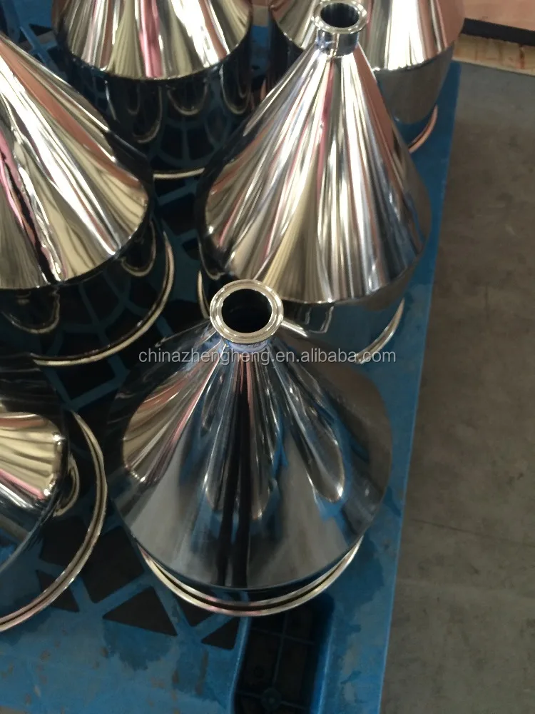 Стальной небольшой бункер, оборудованный машиной