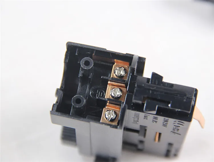 Black White track Rail Head Four Wire LED Track Light connector