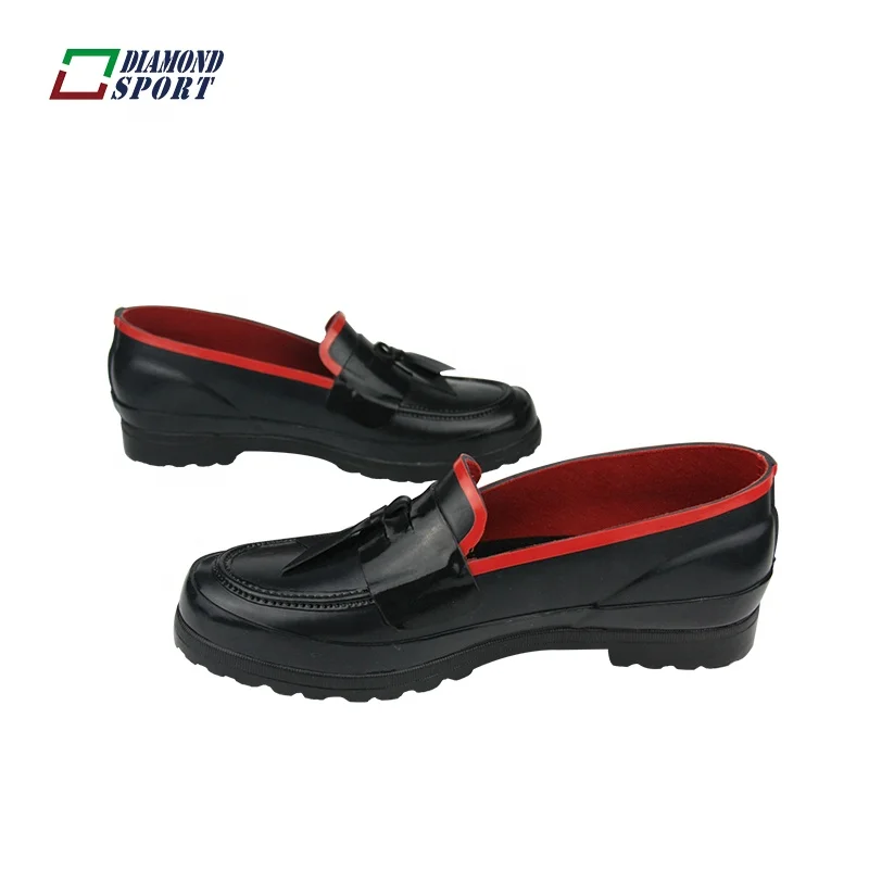 New design walking comfort waterproof rain loafer girls black slip on garden shoes