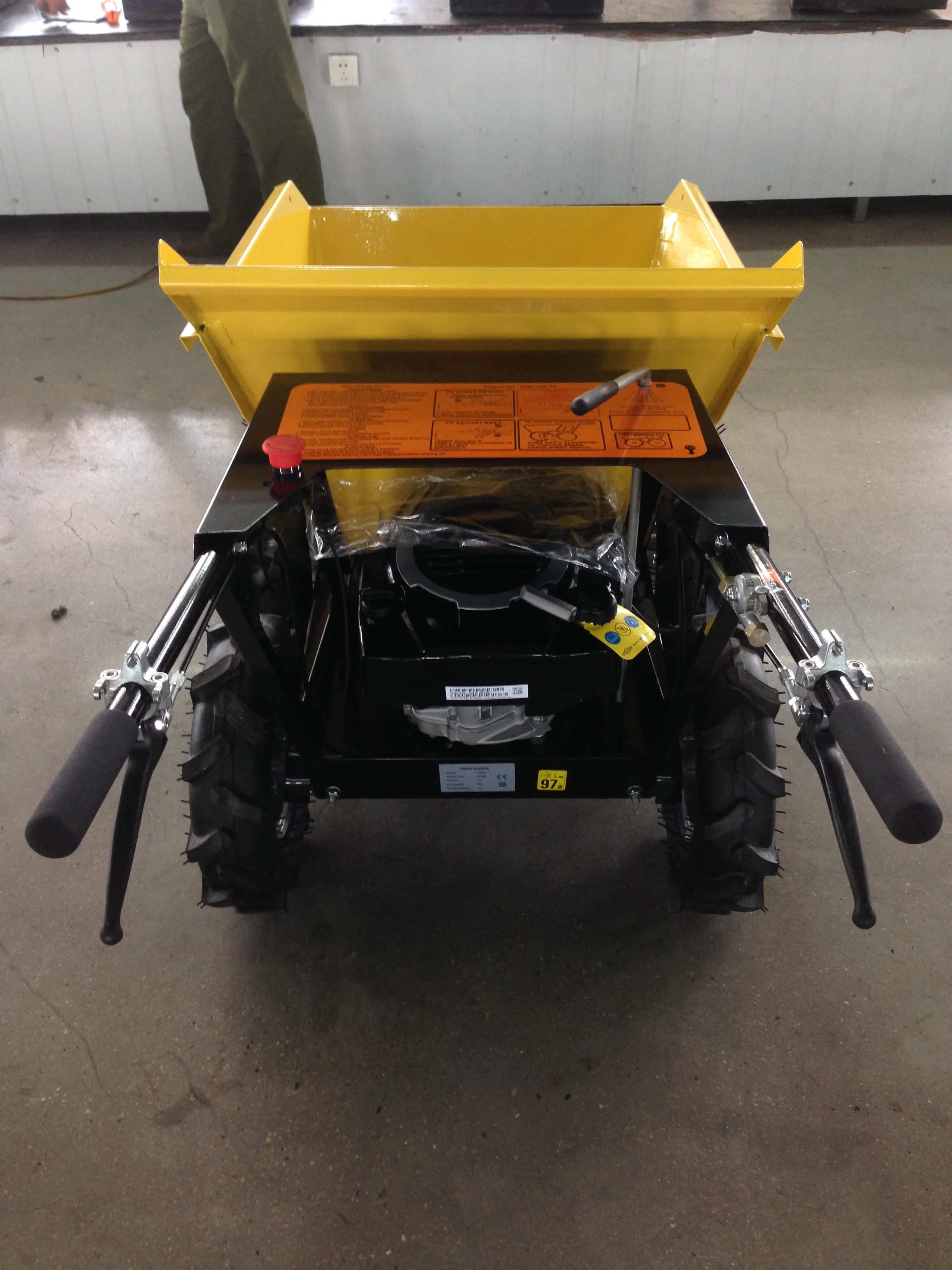 High performance wheel barrow mini dumper garden loader muck truck with CE