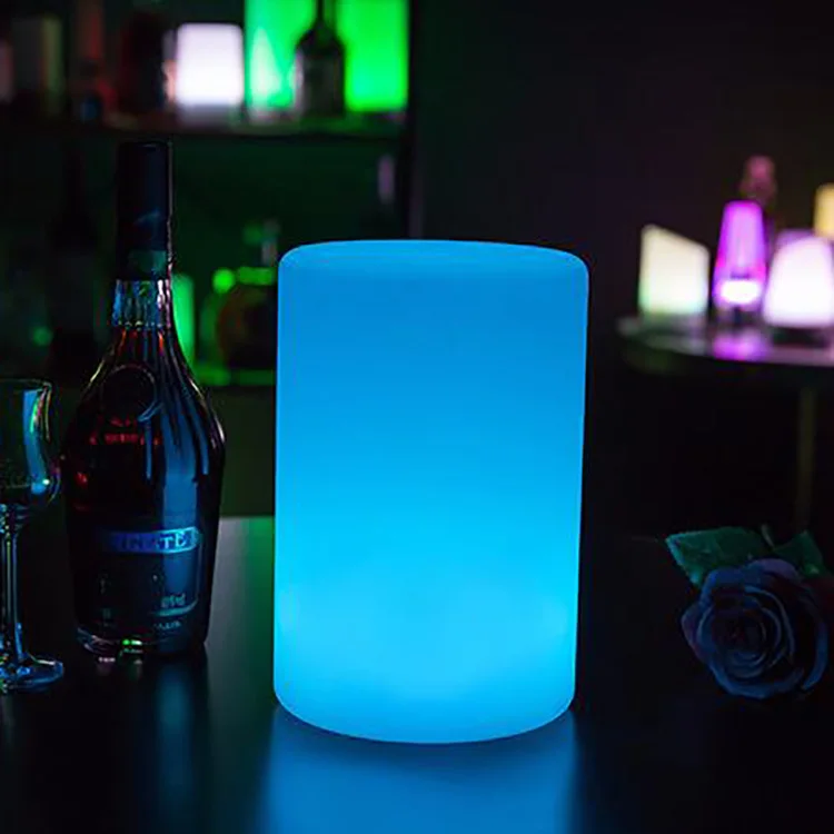 
color changing LED cylinder decoration for home/bar/party outdoor bar table lamp led pillar light 