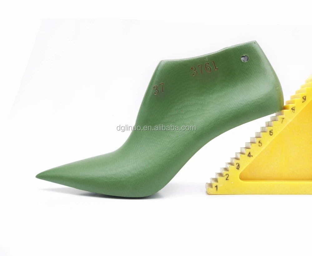 Woman low cutter high heels pointed toe shoe lasts 7.6cm