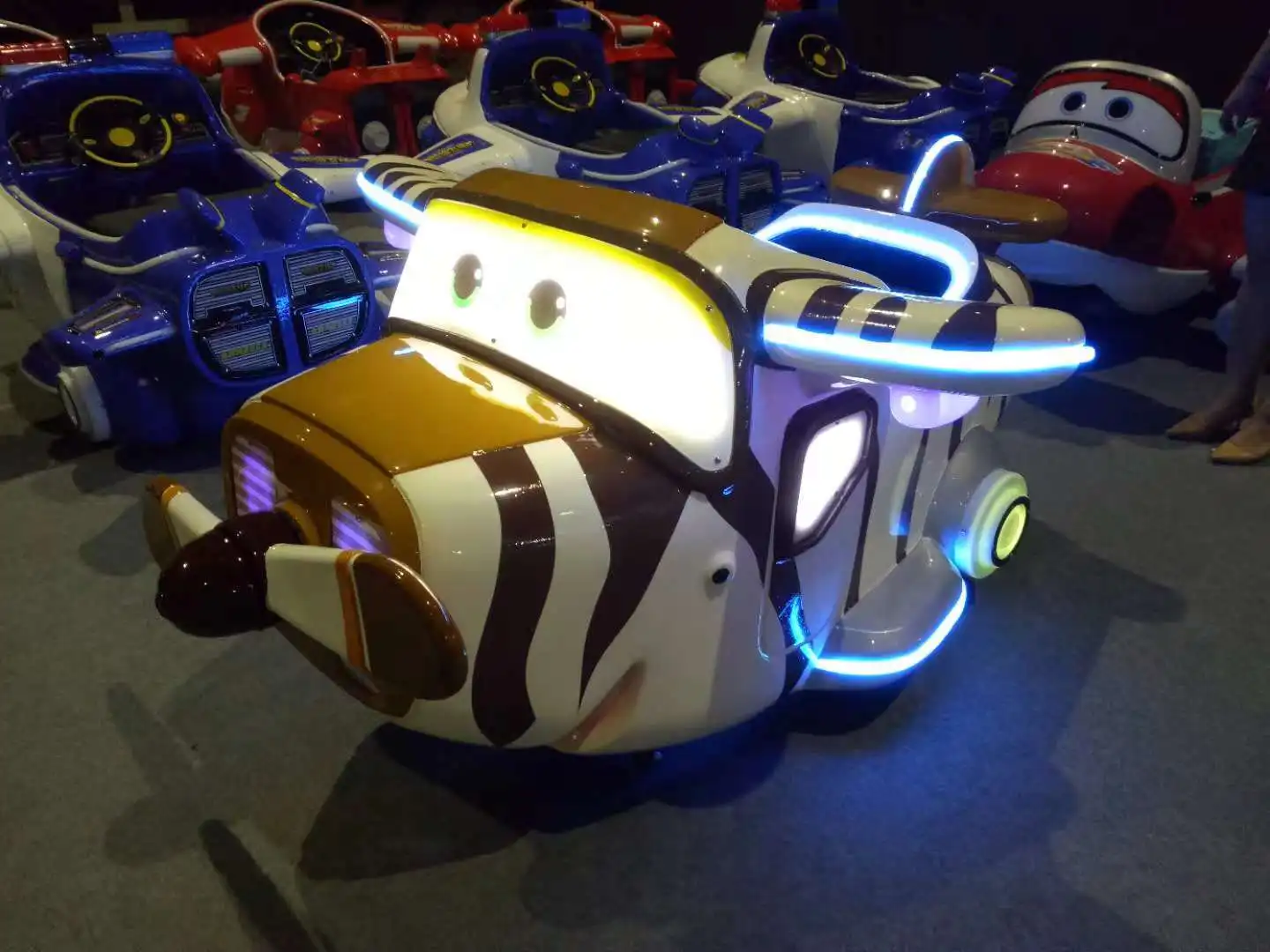 Hotselling Super Wings- Bello Battery Charging Theme Park Rides Amusement Kids Rides Arcade Game Machine For Sale