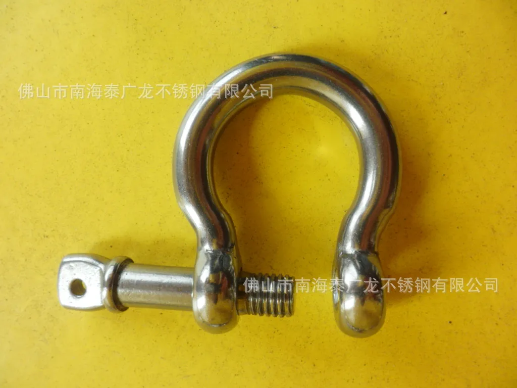 Нержавеющие скобы различных размеров в наличии