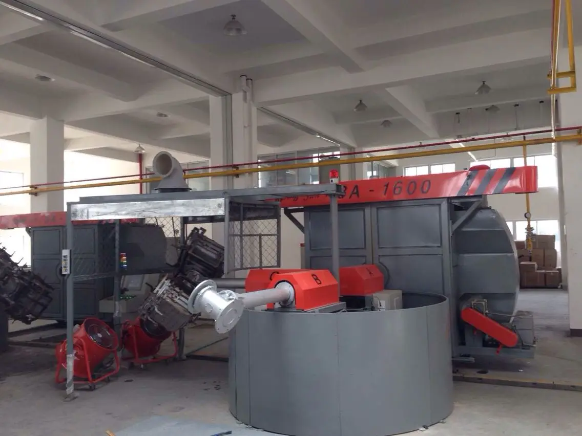 Plastic toys making small carousel rotational moulding machine