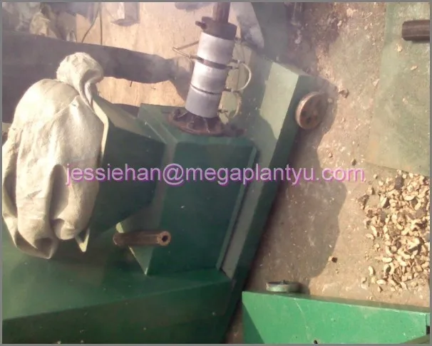 Б/у пила для производства пыли/рисовой шелухи/кофейной шелухи, машина для изготовления брикетов из углеродного волокна по низкой цене
