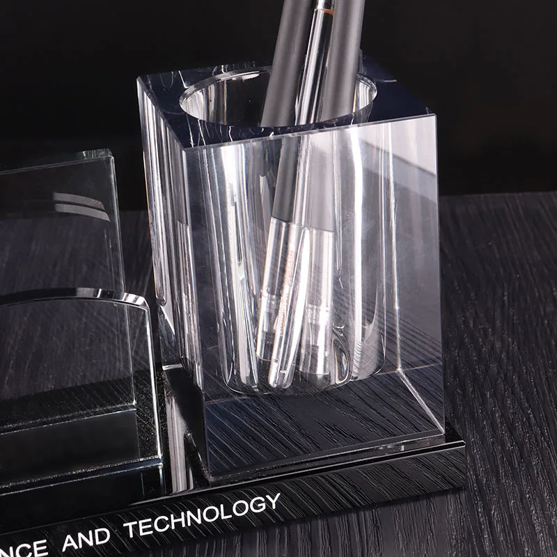 Home Decoration Use and Clear Crystal Pen Holder Can accommodate mobile phones