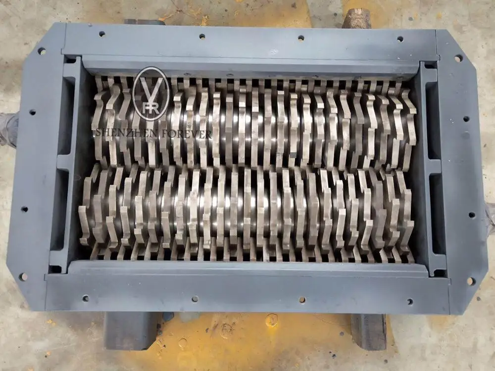 Shenzhen Forever 610x380 model cardboard/ Rubber /pet bottles /wood /food /two shafts shredder machine chamber box blades