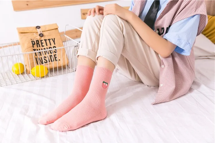 Yueli Manufacture Ladies Fruit Socks Creative Fruit Socks Candy Color Female Japan Teen Girl Tube Socks Cotton  Wholesale