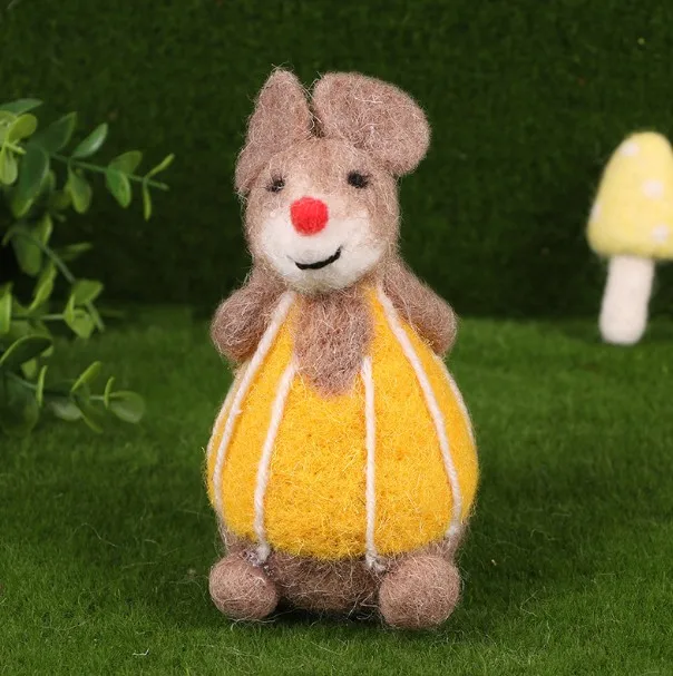 
Passed CE High Quality Handicraft Cute 100% Wool Felt Animals for Toys 