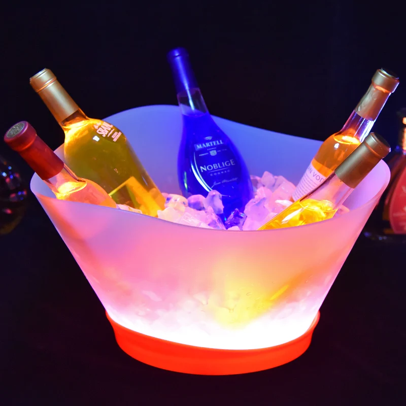 2023 Hot Selling  Pp Material Tray Hotel Promotional Led Ice Bucket For Beer