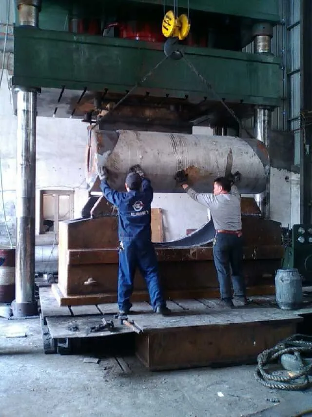 2000T butt Welded elbow machine