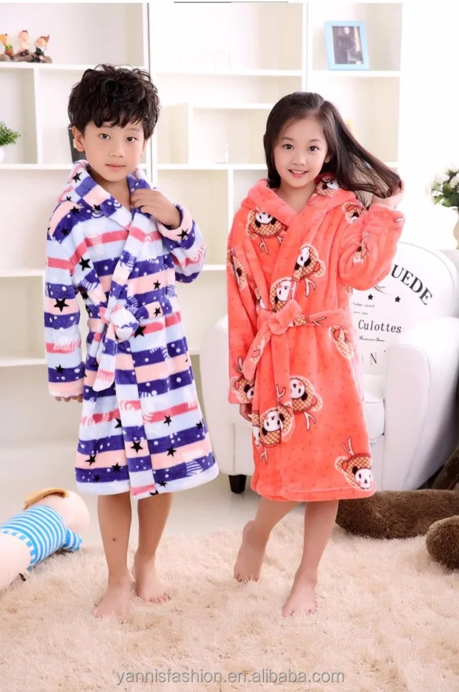 
fashion children bathrobes 6-12 years children bathrobes carol fleece winter robes Kids Hooded Bath Pajamas 