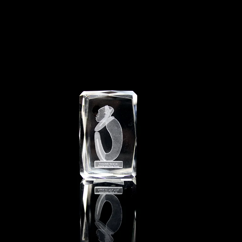 Innovative Animal 3D Interior Carved Crystal Business Gifts