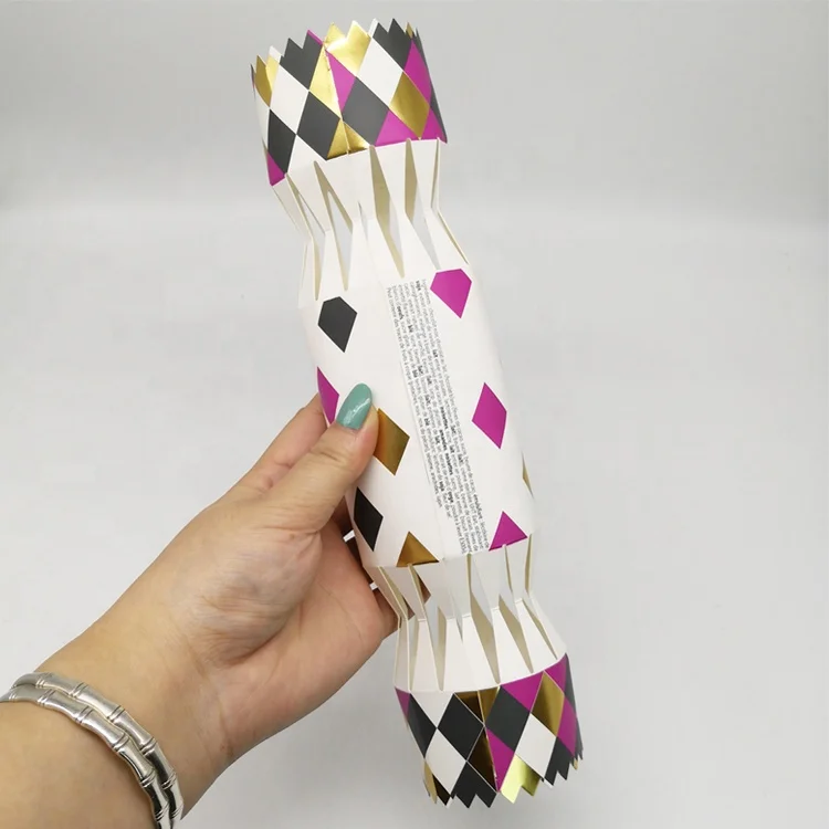 Handmade Gift Paper Wrapping for Kids and Adults Christmas Cracker Toys Snaps