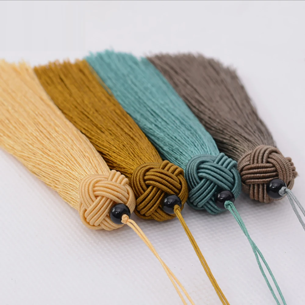 LONGJIE factory wholesales  new design Chinese knot tassel pendant handmade decoration tassel for bookmark