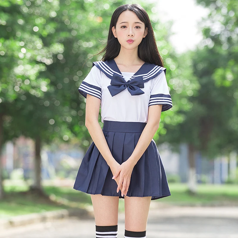 Promoción de Juego De Uniformes Escolares - Compra Juego