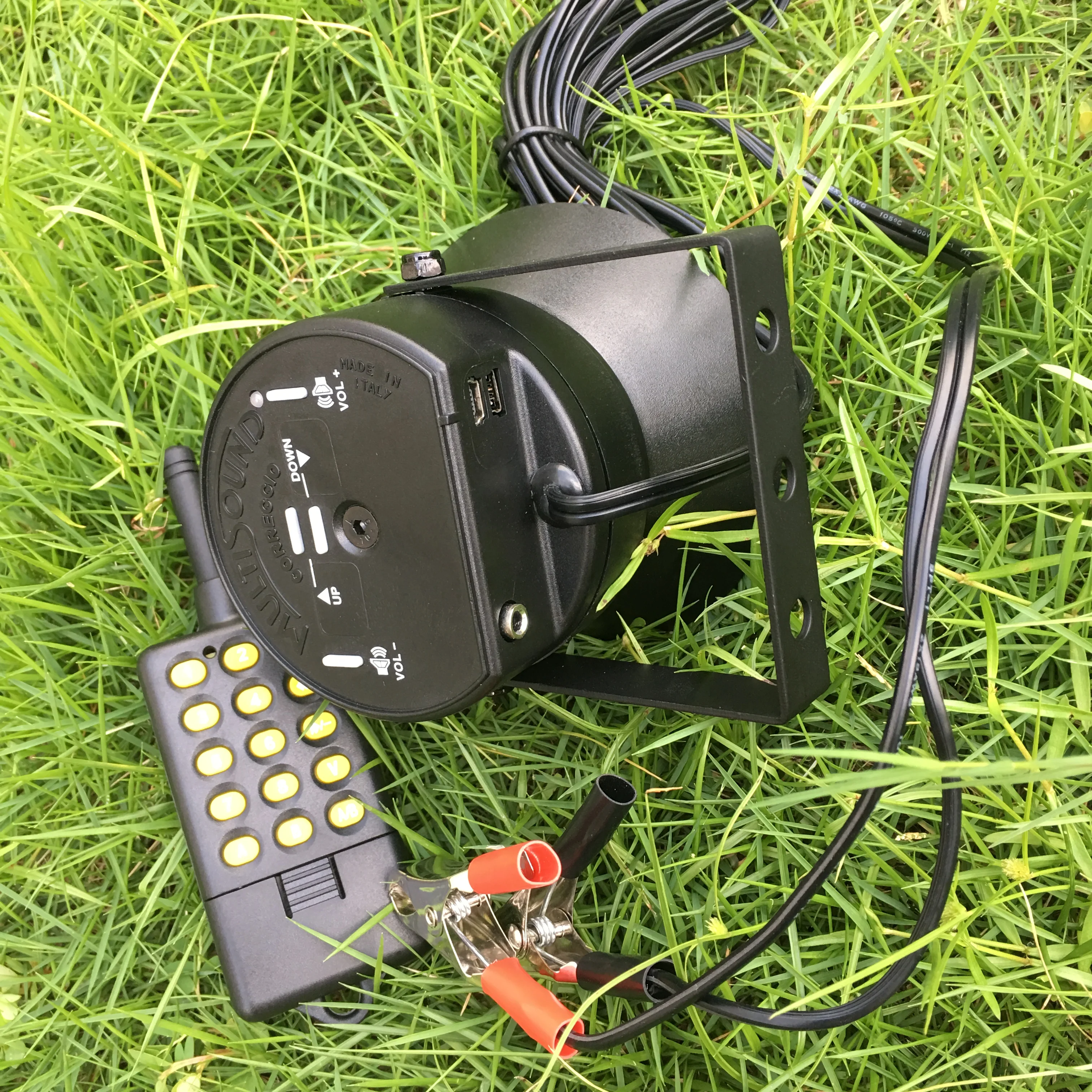 Multisounds bird caller with remote control MP3 MIX sounds  CP-395D Digital Hunting decoy device game call predator caller