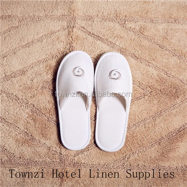 Отель моды закрытым носком вафельный Тапочки персонализированные Нескользящие