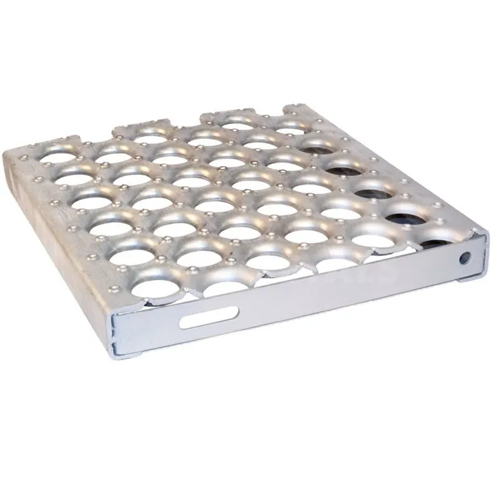 
anti-skid punching plate mesh/aluminum perforated metal walkway 
