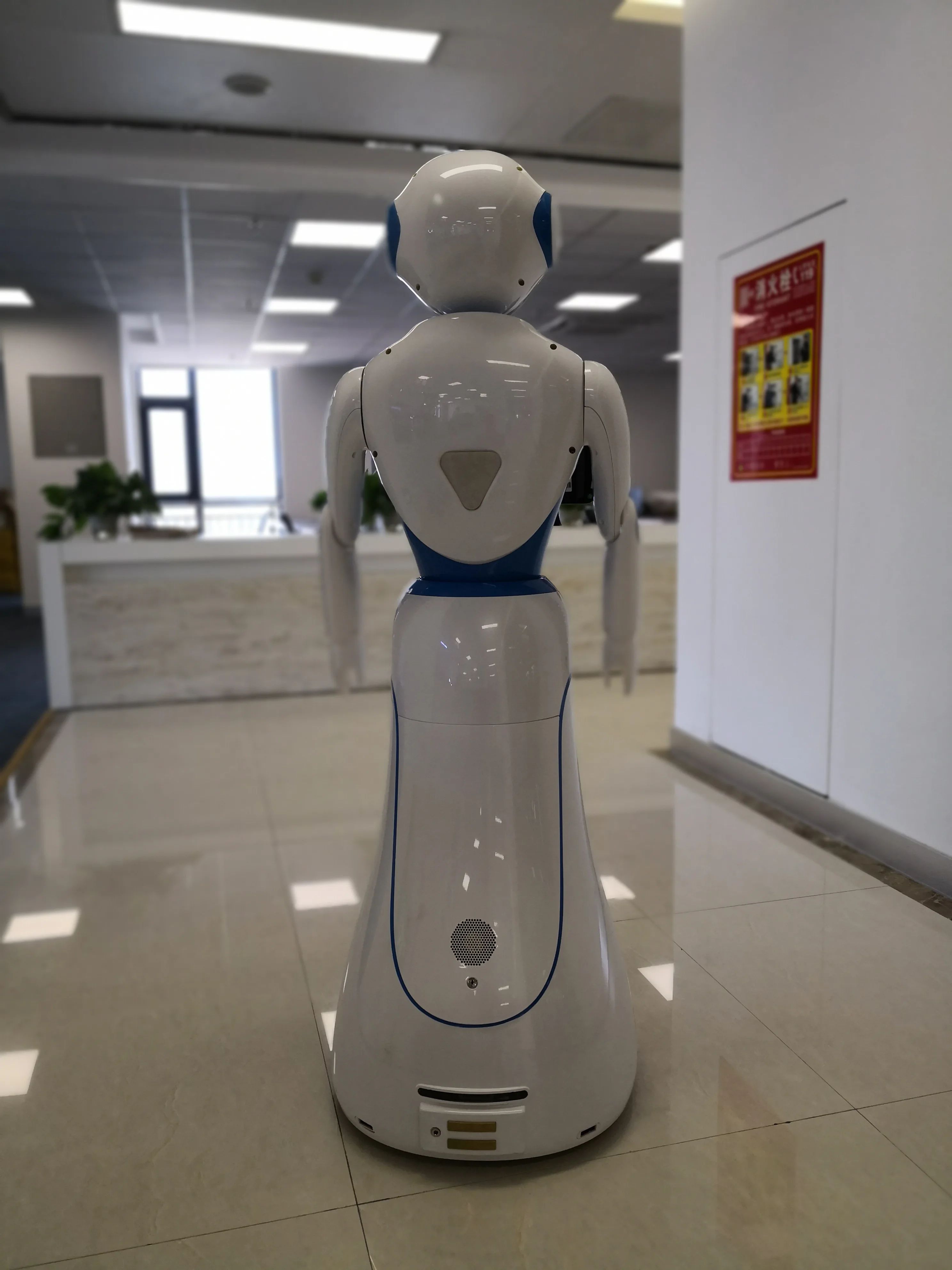 
Autonomous mobile interactive robot artificial humanoid greeting robot 