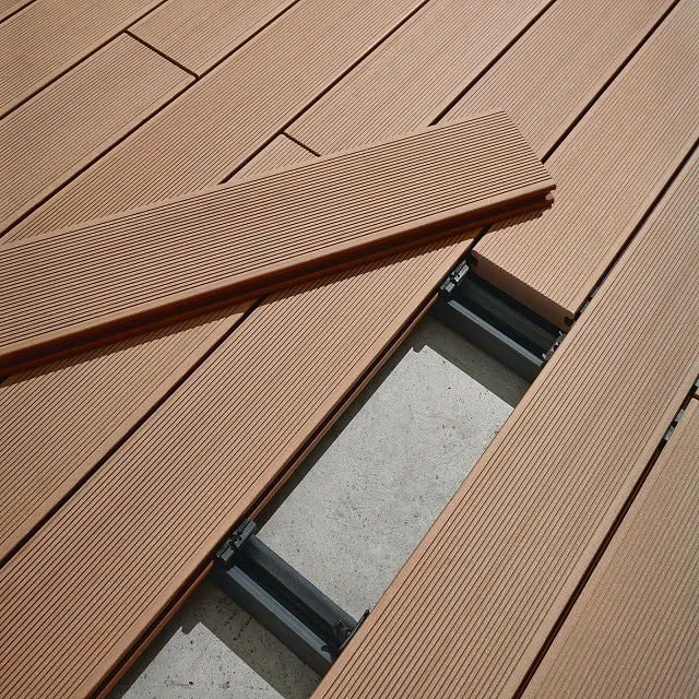 Durable click design wpc wood composite outdoor decking accessories plastic hidden fastener clips