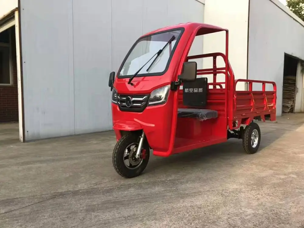 half close electric tricycle for cargo delivery with cabin and cart