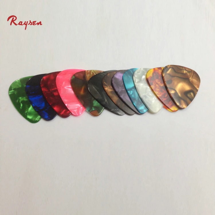 Customize guitar accessories 0.46-1.5MM celluloid guitar picks heart shape