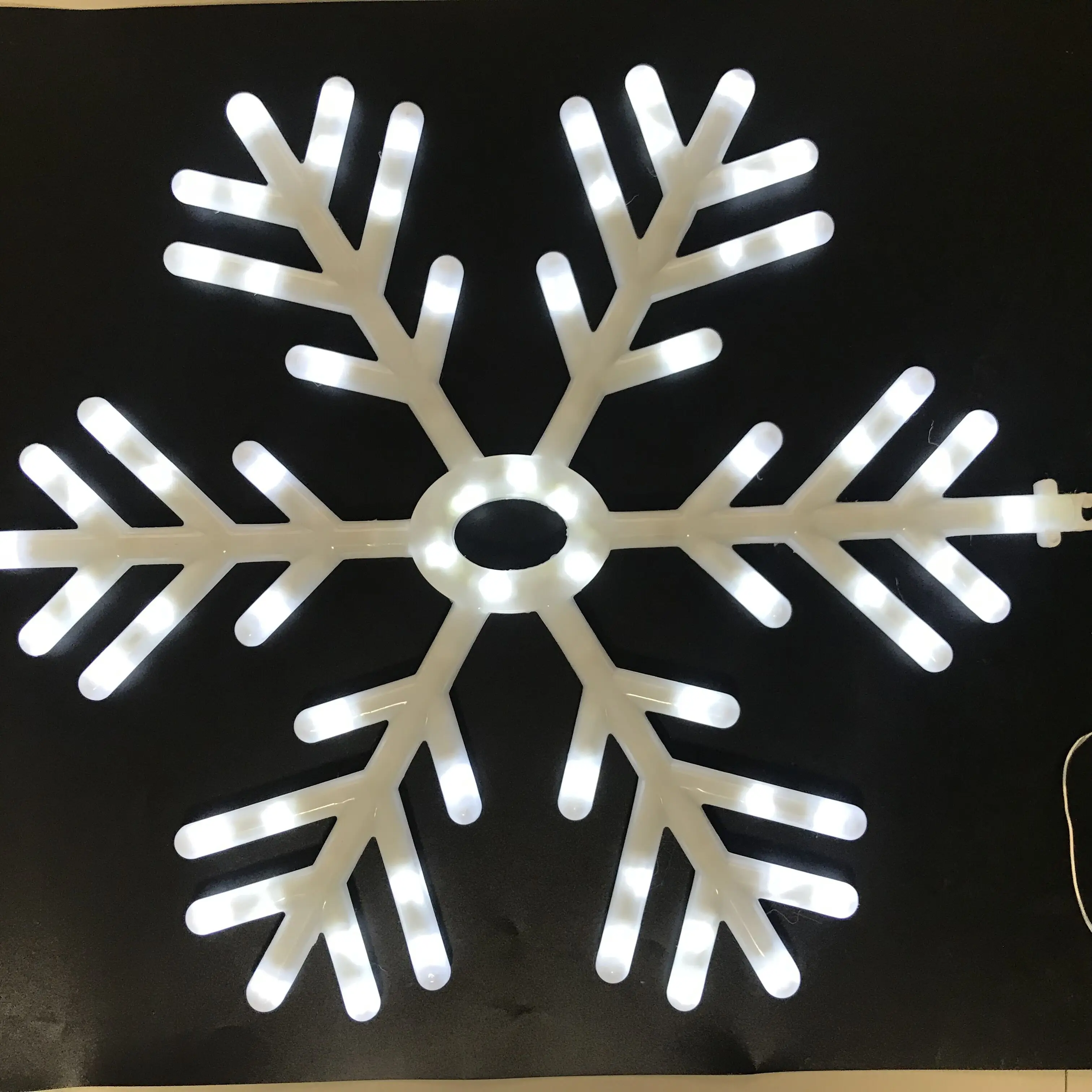 Christmas Decoration Led Snowflake Meteor Shower Rain Lights Outdoor Waterproof