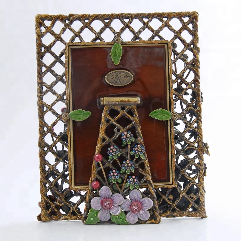 WINWIN Custom high quality lead tin alloy custom metal photo frames