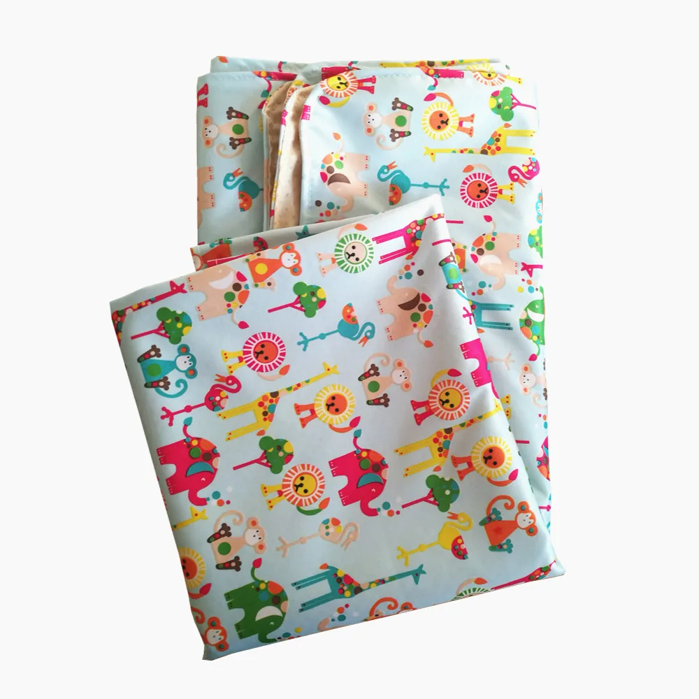 
Amazon supplier Factory price Washable Waterproof High Chair Splat Mat 