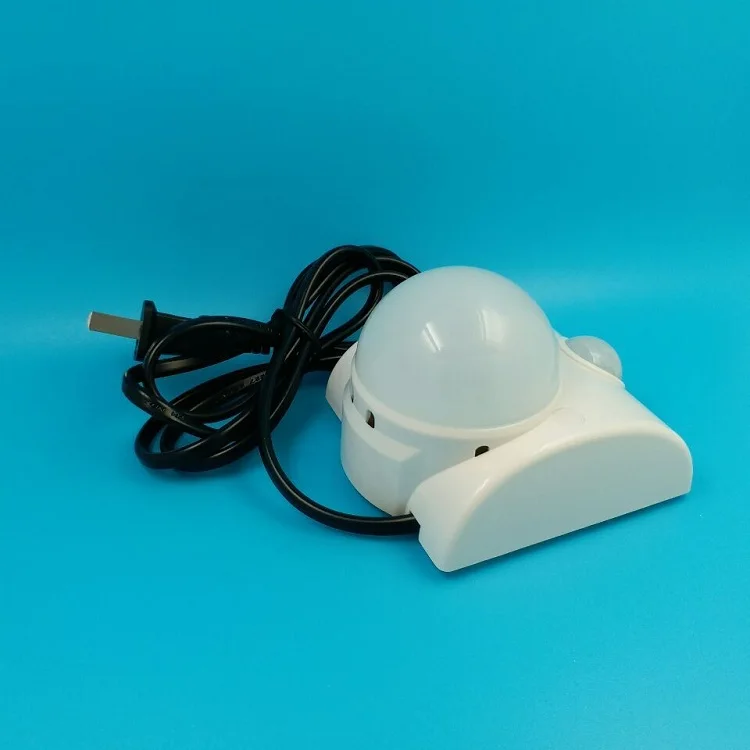 5W white light 170~250V Pir sensor motion lamp led ajustable delay human body ind uction bulb plug with power cord