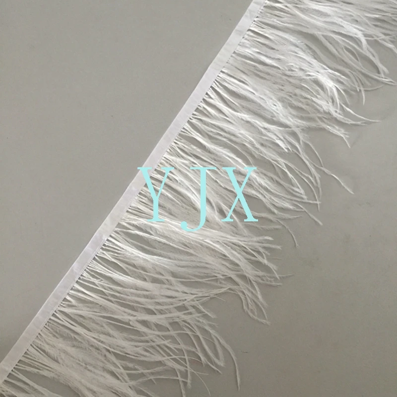 Оптовая продажа 10-15 см белые страусиные перья отделка из перьев для одежды аксессуары