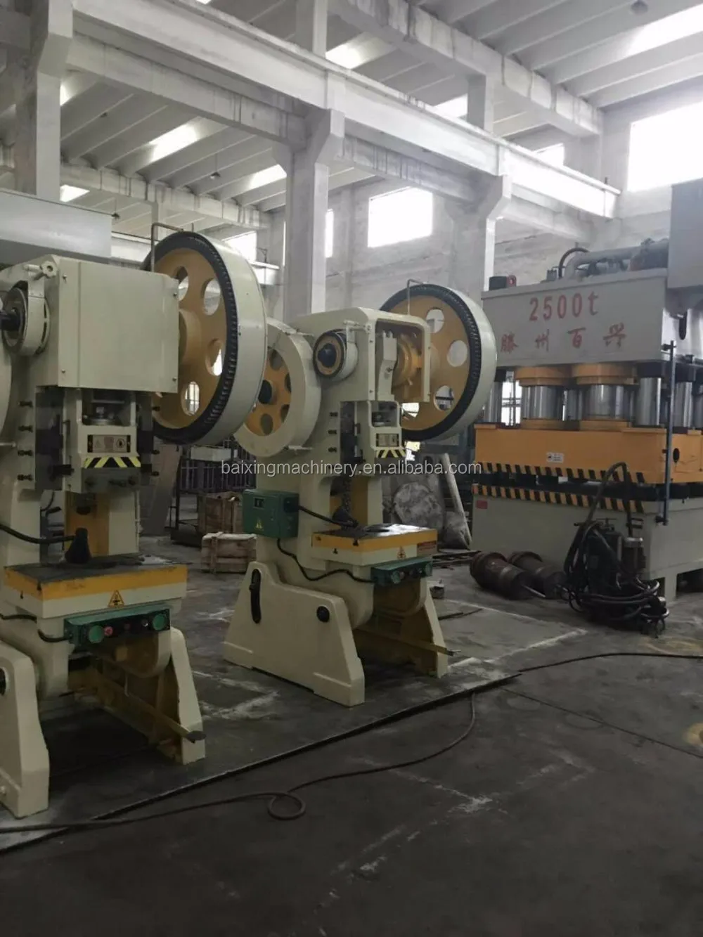 YL27-315t Hydraulic stretching machine hydraulic press machine,Hydraulic steel door skin embossing machine